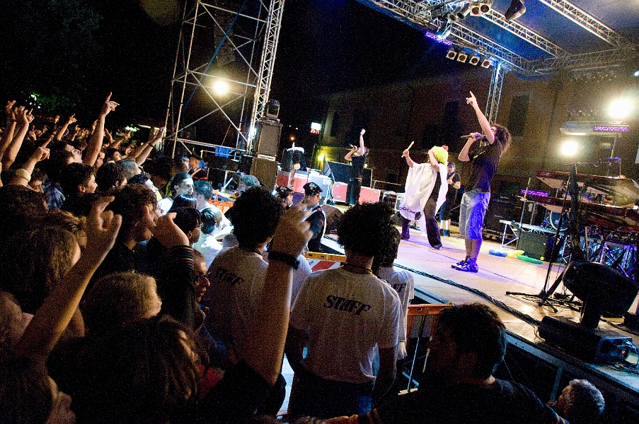 caparezza_08_03.jpg