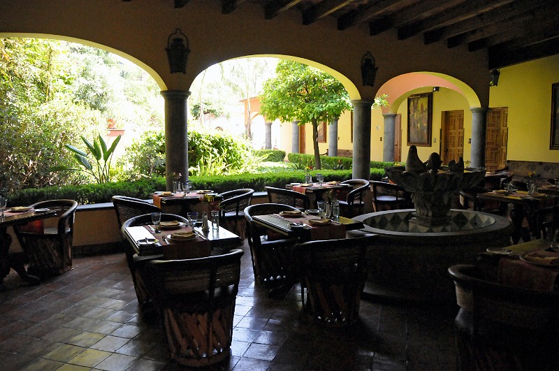 mex_sierra_hotel_06.jpg